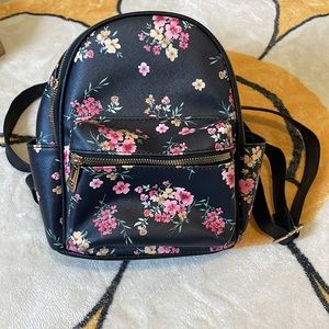 Flower Small Backpack